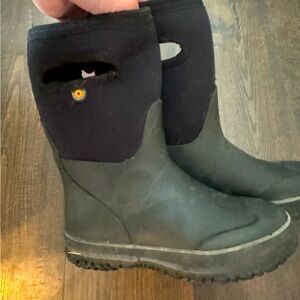 Boys BOGs. Used. Size 13.